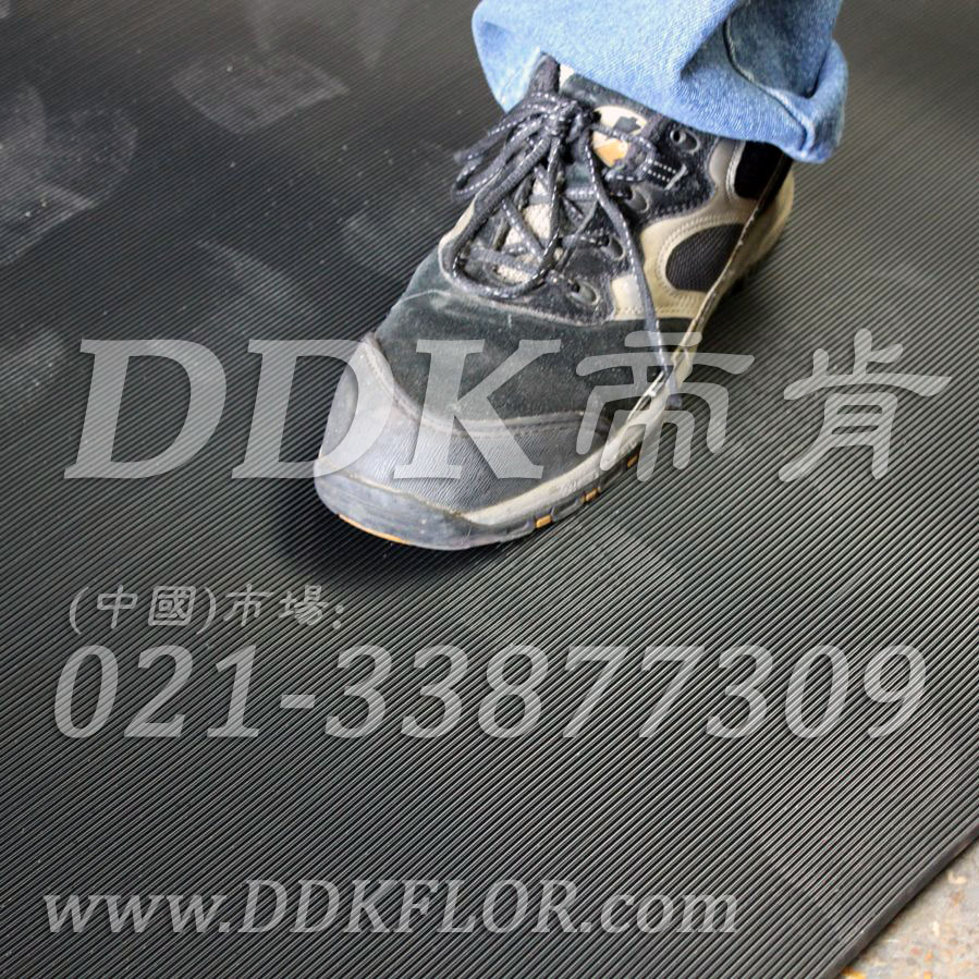 帝肯（DDK）_S450_9979走道地毯、工业地毯、工厂通道地毯、车间地毯、流水线地垫、仓库地板、厂房地胶、抗疲劳地毯、防滑地毯、安全地毯、过道地毯