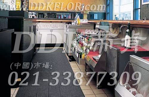 帝肯(DDK)_1900_798（食堂餐厅厨房防滑材料）厨房地垫,厨房地毯,厨房地胶,厨房防滑地垫,厨房防滑地毯,厨房防滑地砖,厨房防滑垫,后厨用输水垫,餐厅厨房专用地毯,餐厅防滑地垫,食堂专用防滑地毯,食堂用防滑地垫,食堂防滑垫