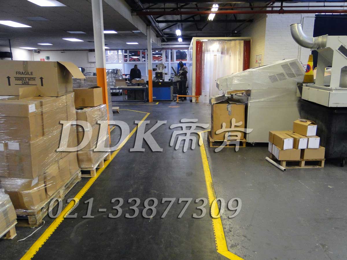 德国工厂pvc硬地板,硬pvc塑料地板DDK,德国工厂耐磨地板图片